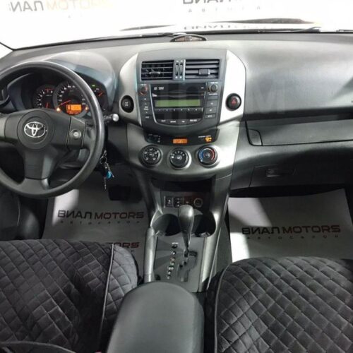 Toyota RAV4 2.0 AT (152 л.с.) 4WD 2009