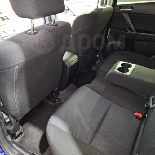 Mazda 3 1.6 AT (105 л.с.) 2010