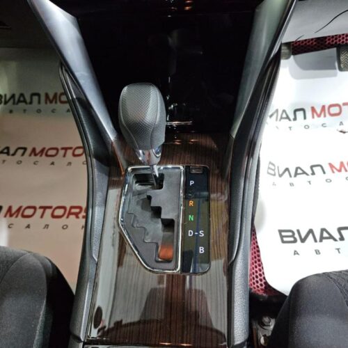 Toyota Premio 1.8 CVT (143 л.с.) 2016