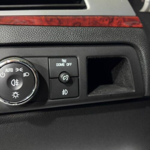 Cadillac Escalade 6.2 AT (409 л.с.) 4WD 2012
