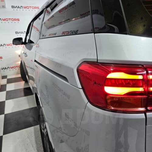 KIA Carnival 2.2d AT (202 л.с.) 2018