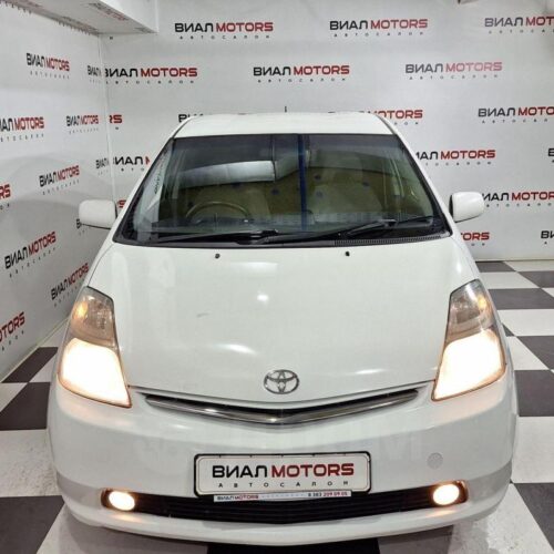 Toyota Prius 1.5hyb AT (76 л.с.) 2009