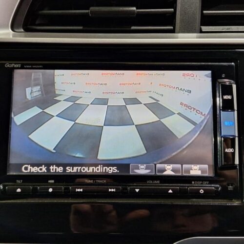 Honda Fit 1.3 CVT (100 л.с.) 2014