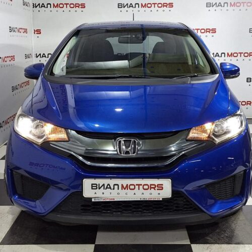 Honda Fit 1.3 CVT (100 л.с.) 2014