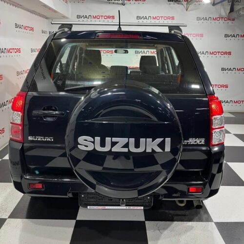 Suzuki Grand Vitara 2.0 AT (140 л.с.) 4WD 2012