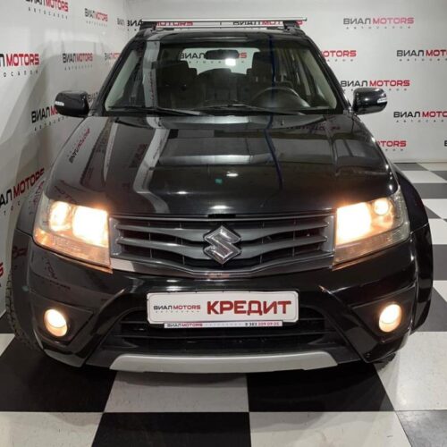 Suzuki Grand Vitara 2.0 AT (140 л.с.) 4WD 2012