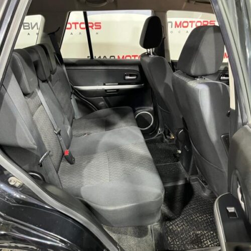 Suzuki Grand Vitara 2.0 AT (140 л.с.) 4WD 2012
