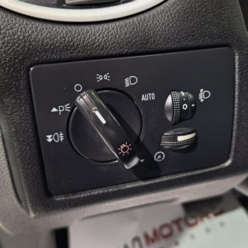Ford Focus 2.0 AT (145 л.с.) 2008