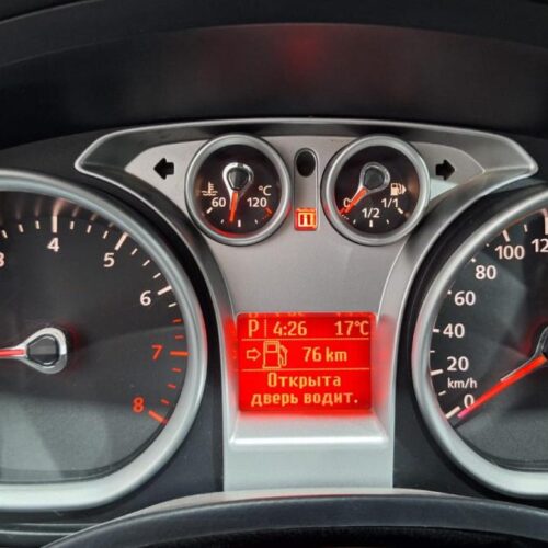 Ford Focus 2.0 AT (145 л.с.) 2008