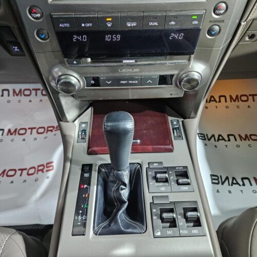 Lexus GX 460 4.6 AT (296 л.с.) 4WD 2015