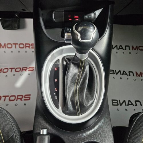 KIA Soul 1.6 AT (124 л.с.) 2016