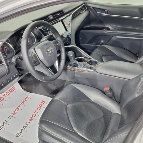 Toyota Camry  2019