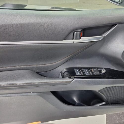 Toyota Camry  2019