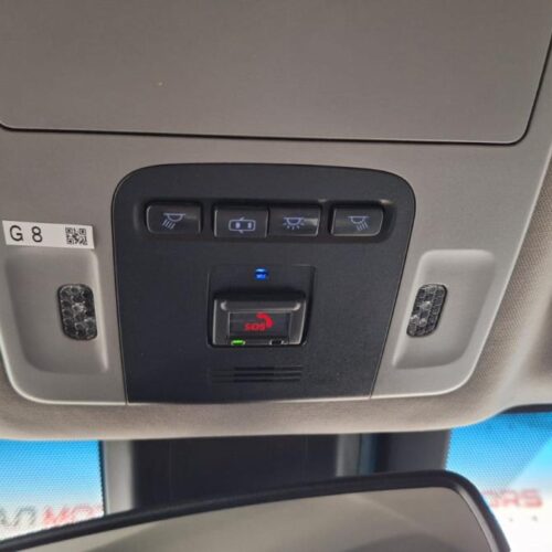 Toyota Camry  2019