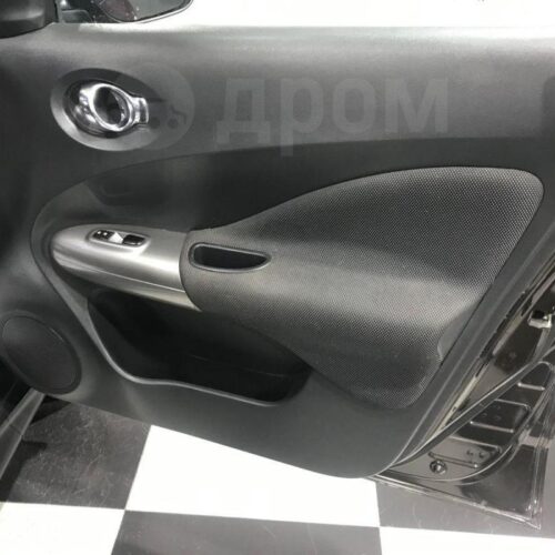 Nissan Juke 1.6 MT (117 л.с.) 2012