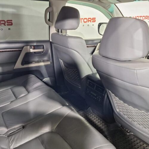 Toyota Land Cruiser 200  2007