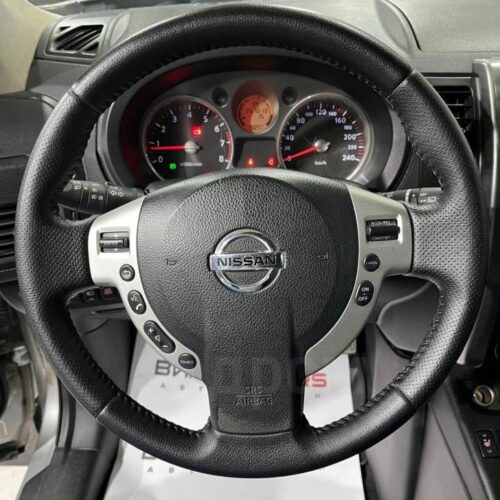 Nissan X-Trail 2.5 CVT (169 л.с.) 4WD 2010