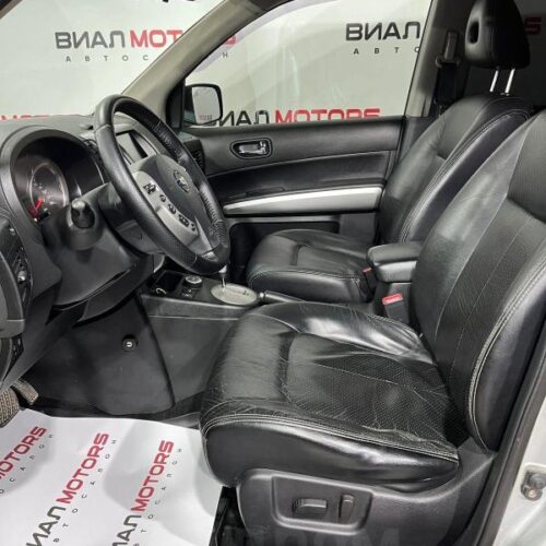 Nissan X-Trail 2.5 CVT (169 л.с.) 4WD 2010