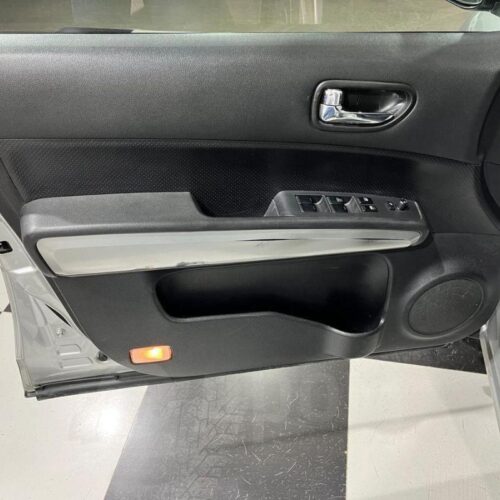 Nissan X-Trail 2.5 CVT (169 л.с.) 4WD 2010