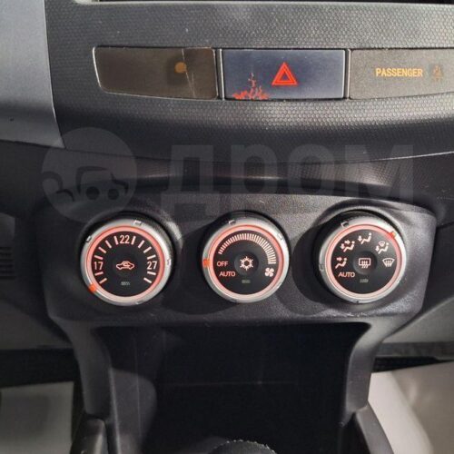 Mitsubishi Outlander  2007