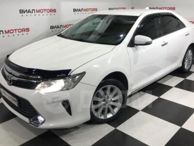 Toyota Camry 3.5 AT (249 л.с.) 2013