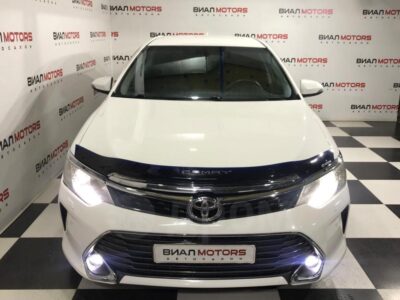 Toyota Camry 3.5 AT (249 л.с.) 2013
