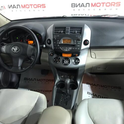 Toyota RAV4  2008