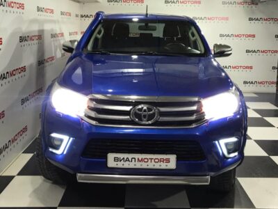 Toyota Hilux  2016