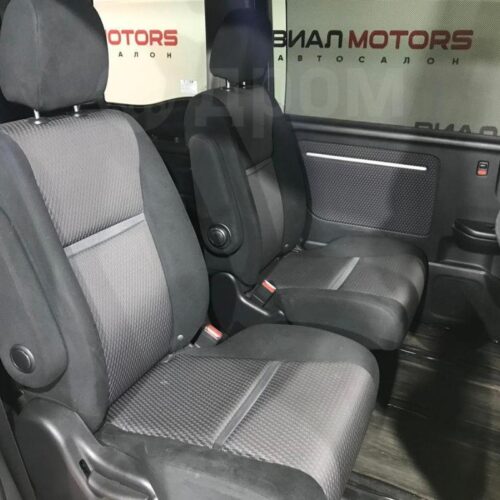Honda Stepwgn  2015