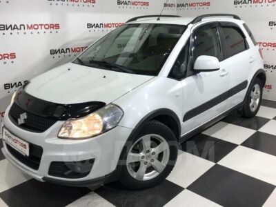 Suzuki SX4  2011