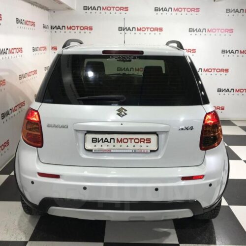 Suzuki SX4  2011