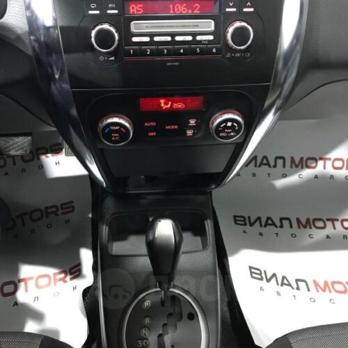 Suzuki SX4  2011
