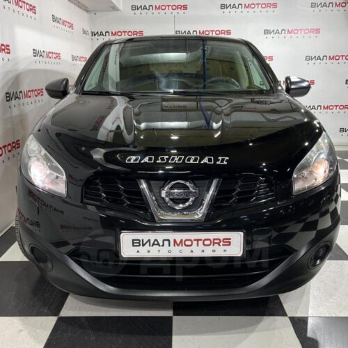 Nissan Qashqai  2013