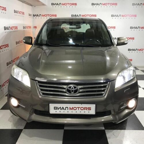 Toyota RAV4  2012