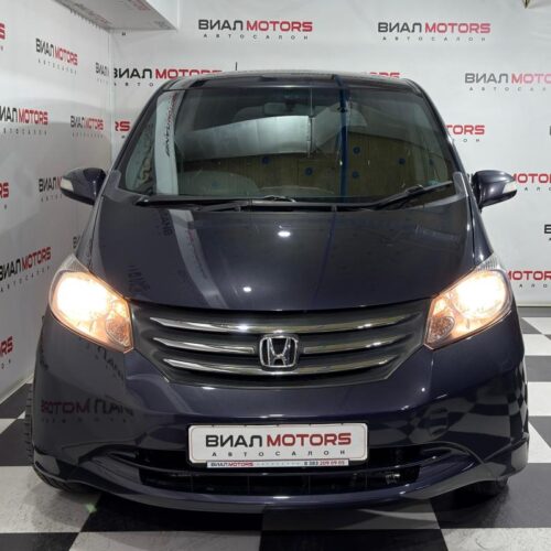 Honda Freed Spike  2014