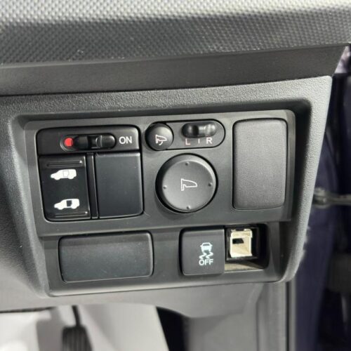 Honda Freed Spike  2014