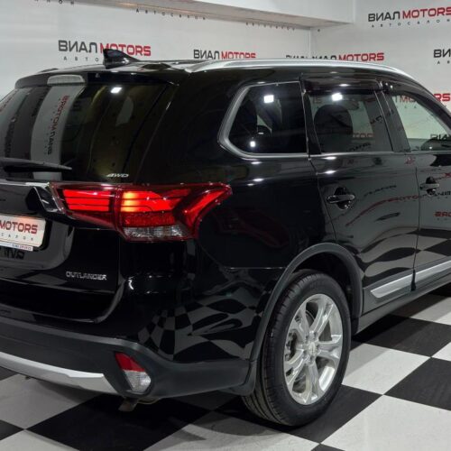 Mitsubishi Outlander  2018