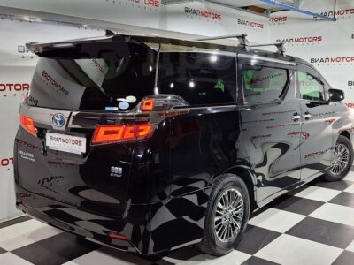 Toyota Vellfire  2018