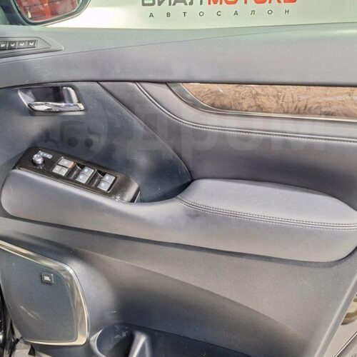 Toyota Vellfire  2018