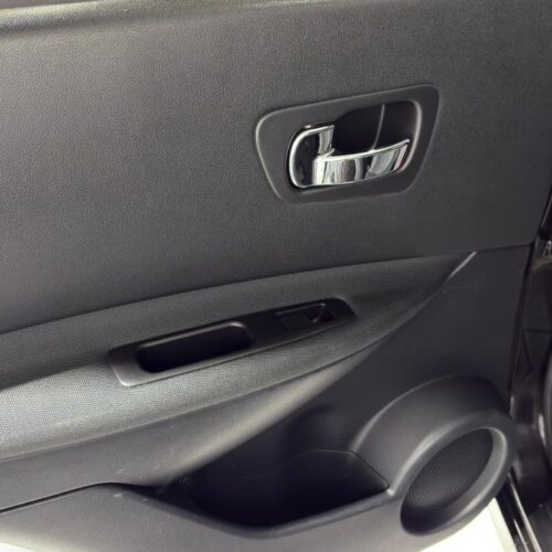 Nissan Qashqai  2010