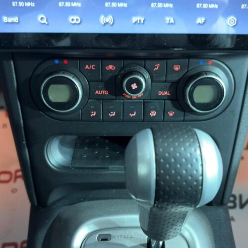 Nissan Qashqai  2010