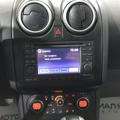 Nissan Qashqai  2010