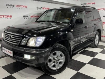 Lexus LX  2006