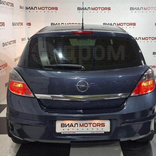 Opel Astra  2007