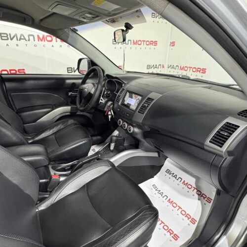 Mitsubishi Outlander 3.0  2008