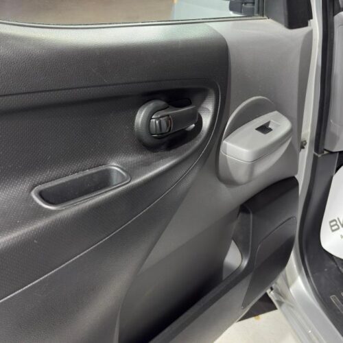 Nissan NV200  2014