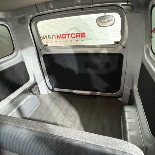 Nissan NV200  2014