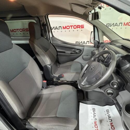 Nissan NV200  2014