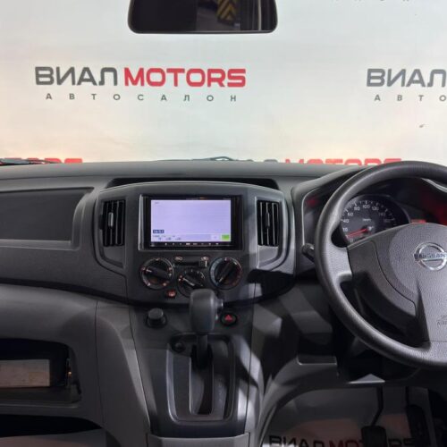 Nissan NV200  2014