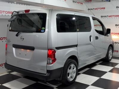 Nissan NV200  2014